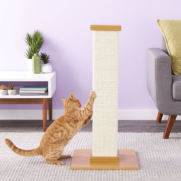Catnip Balls and SmartCat The Ultimate 32-in Sisal Cat Scratching Post - Picture 1 of 3